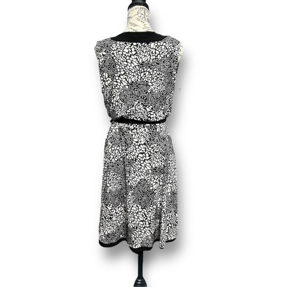 New White House Black Market Reversible Wrap Midi Dress Green Emerald Palms 10 - Picture 8 of 10